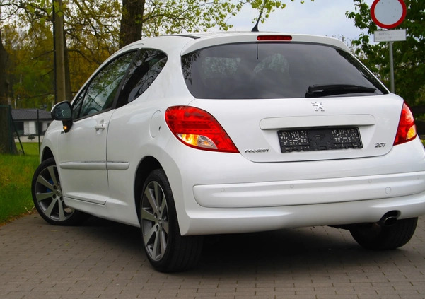 Peugeot 207 cena 15999 przebieg: 95000, rok produkcji 2011 z Lubań małe 211